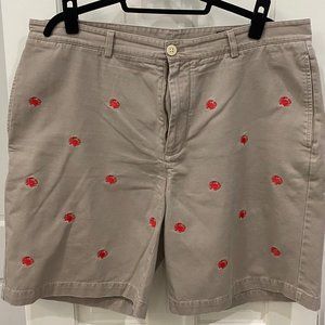 Men's Vineyard Vines Khaki Shorts with Red Crabs